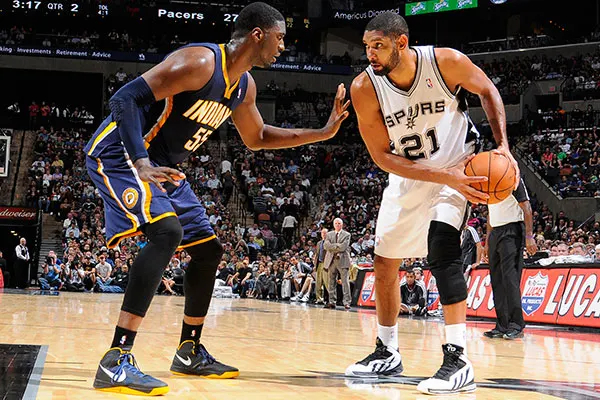 NBL第12轮看点：跳伞蚁挑战苦主凤凰，36人&墨尔本联巅峰对决